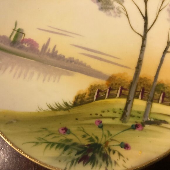 Vintage hand painted japan plates landscape lake side set of two 6.25" gold rim - Picture 4 of 8